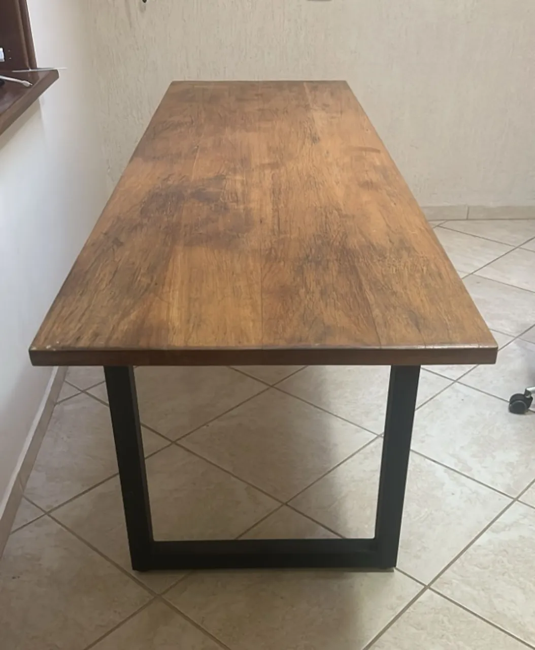 Mesa de Madeira Rústica