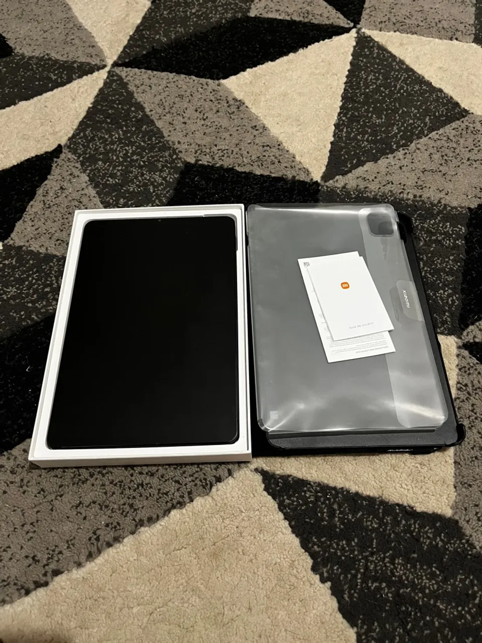 Tablet Xiaomi Novo na Caixa