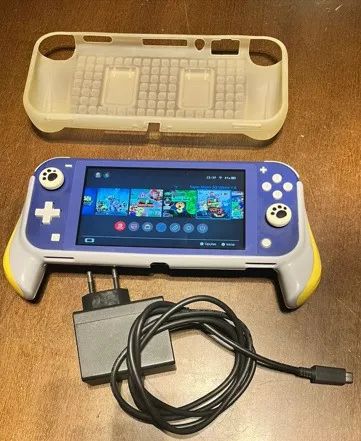 Nintendo Switch Lite Azul desbloqueado com cartão de memória de