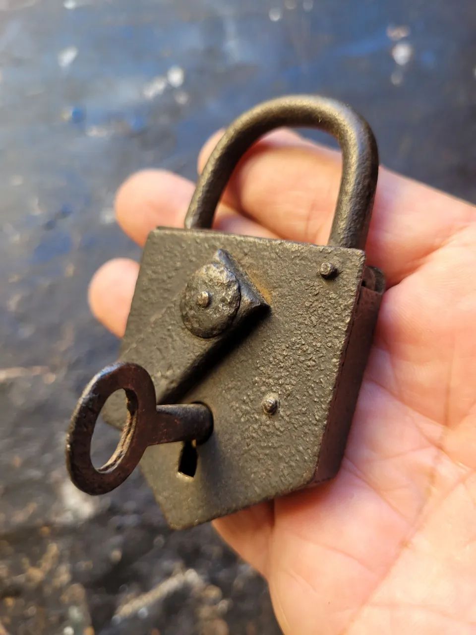 Cadeado muito antigo: - Foto 6