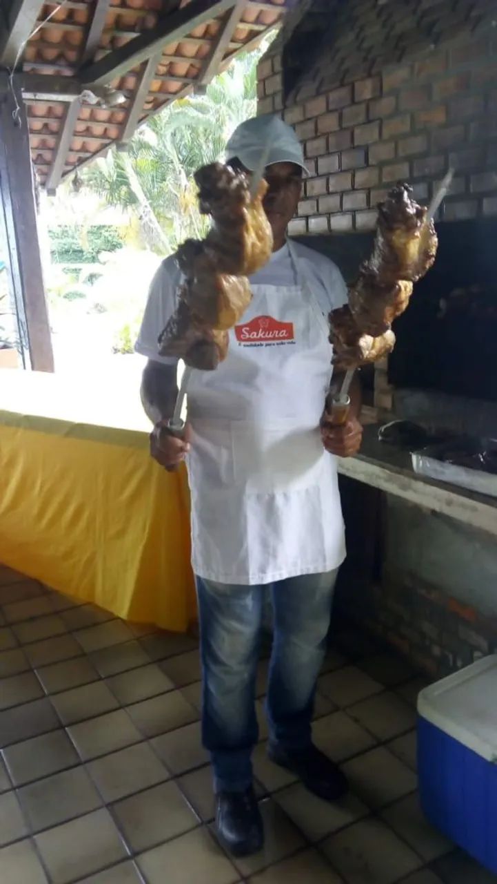 Churrasqueiro Profissional  - Foto 2