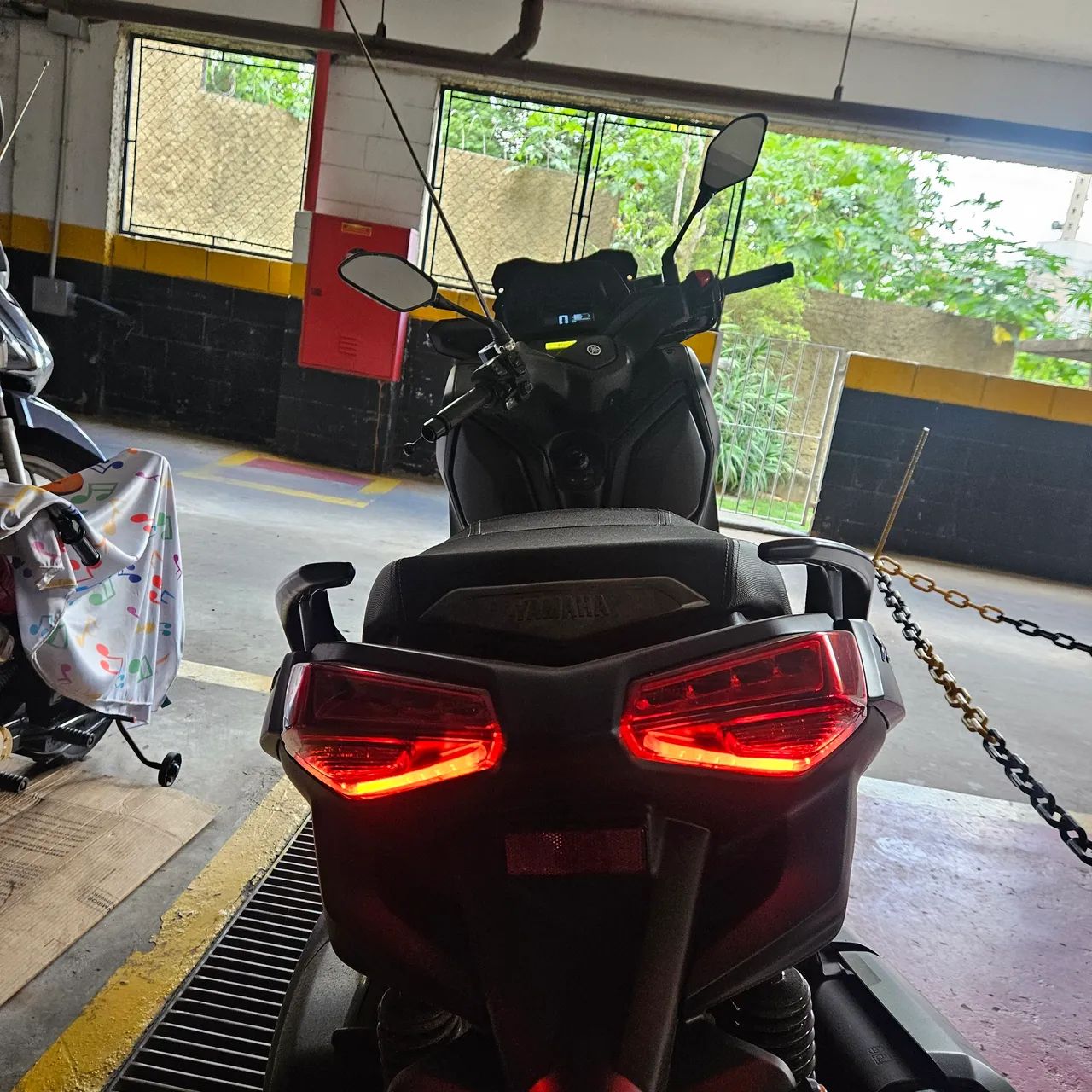 XMAX 24/25 ABS Connected - Foto 6