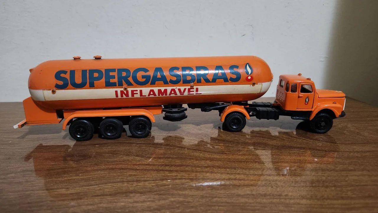 Miniatura Carrinho Caminhão Scania 111 Jacaré Supergasbras Arpra