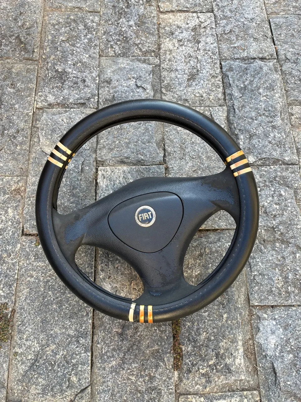 VOLANTE FIAT UNO