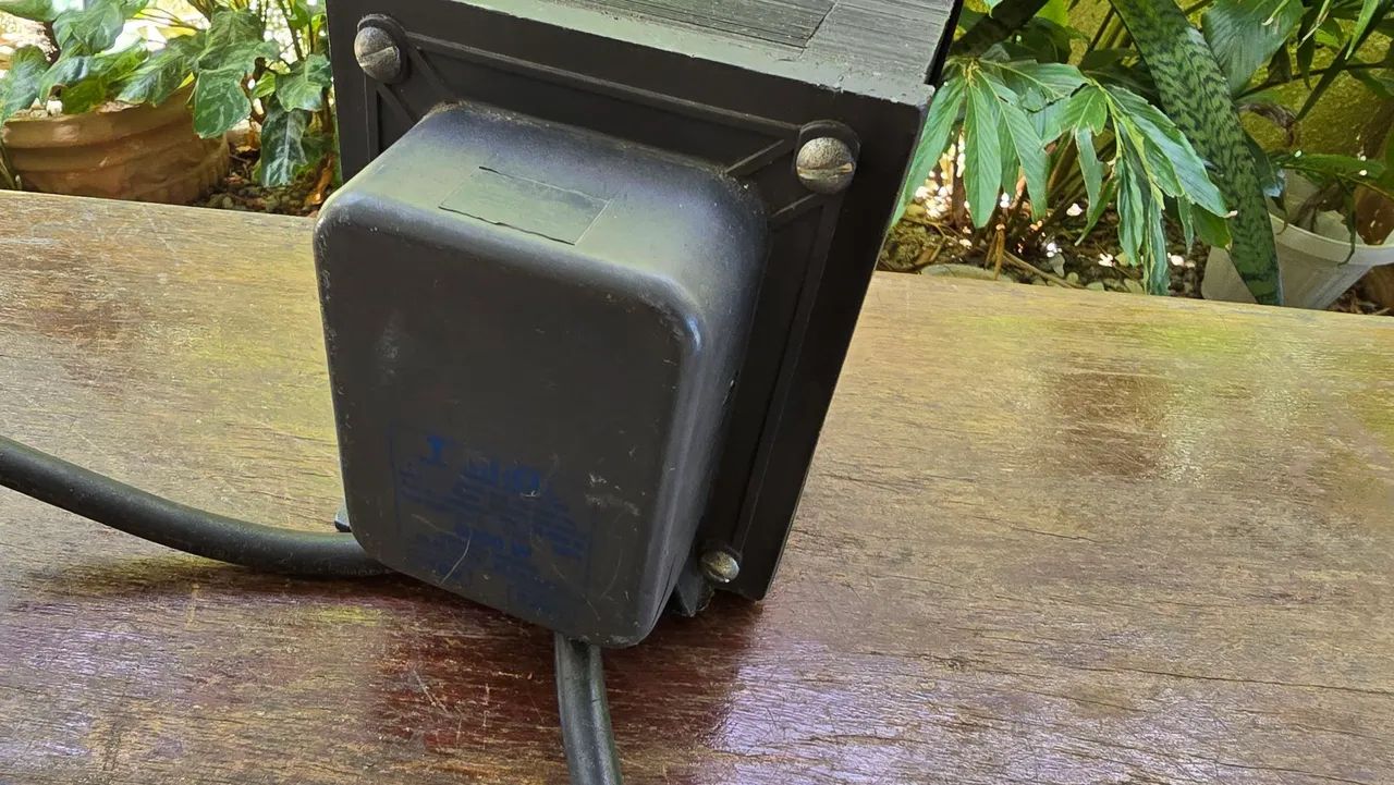 Autotransformador 5.000W 220V-110V 110V-220V - Foto 2