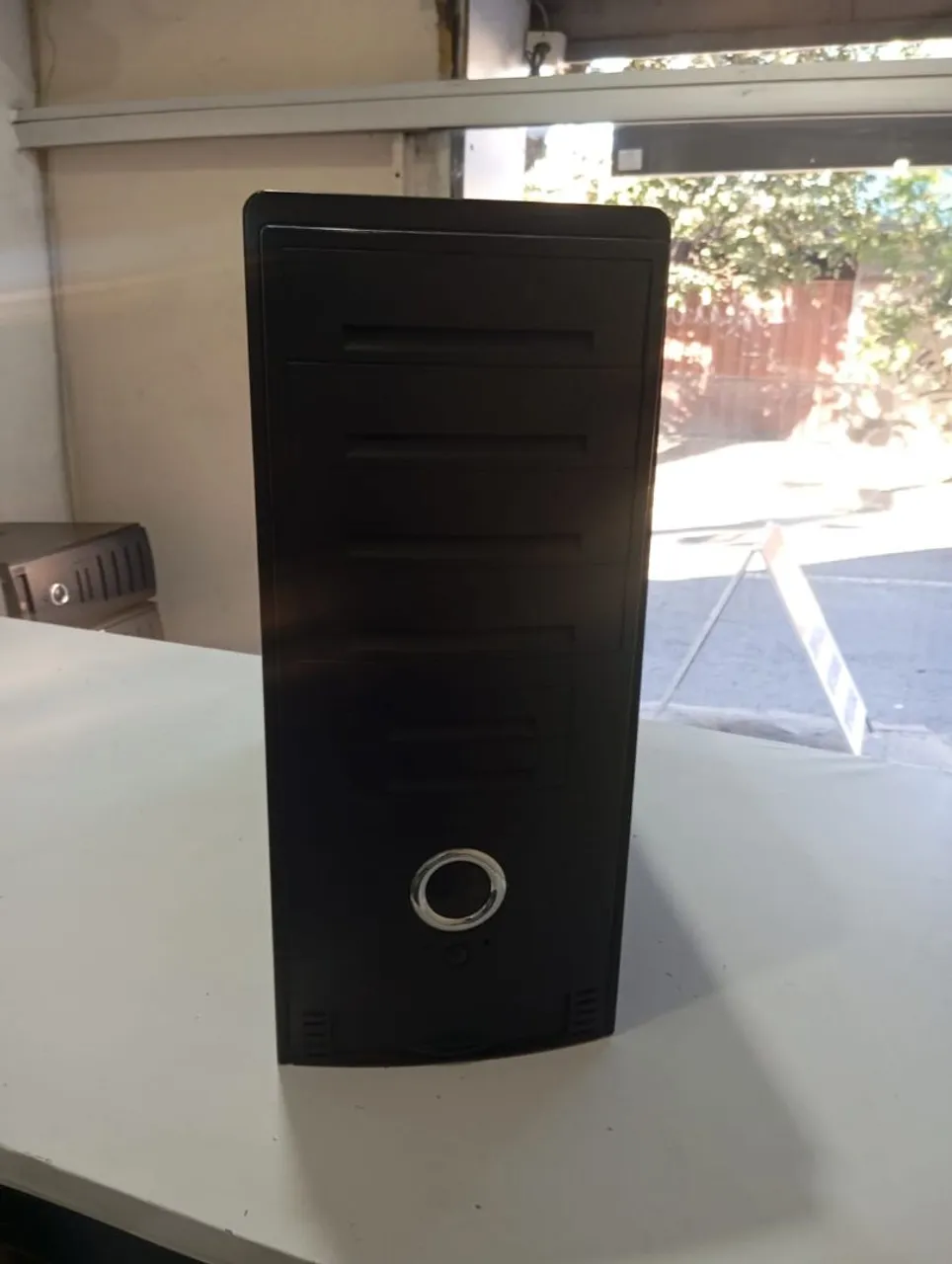 COMPUTADOR PARA INTERNET $250,00