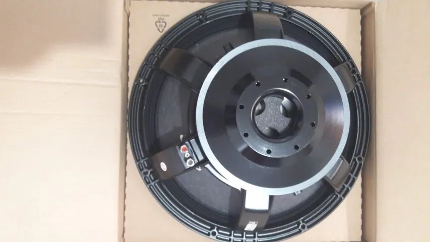 Falante Eighteen Sound 18LW2400 - Foto 2