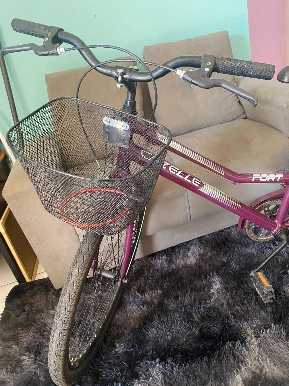 Bicicleta com cestinha e garupa - Foto 5