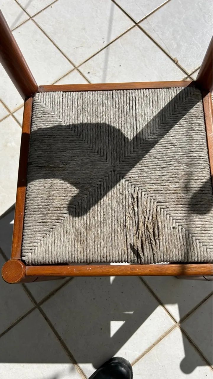Conjunto cadeiras madeira angelim pedra - Foto 4