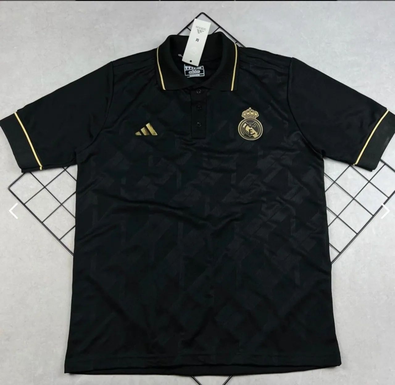 Camisa Polo Real Madrid Adidas - Preto e Dourado - tamanho GG 