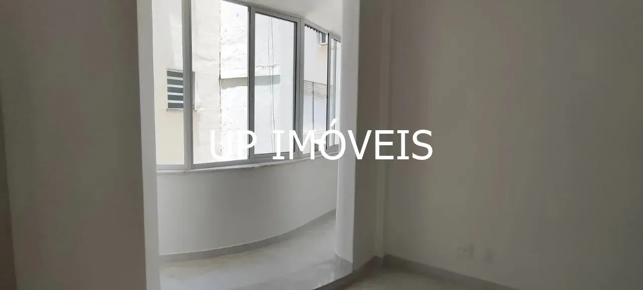 Sala e Quarto , proximo ao metrô!