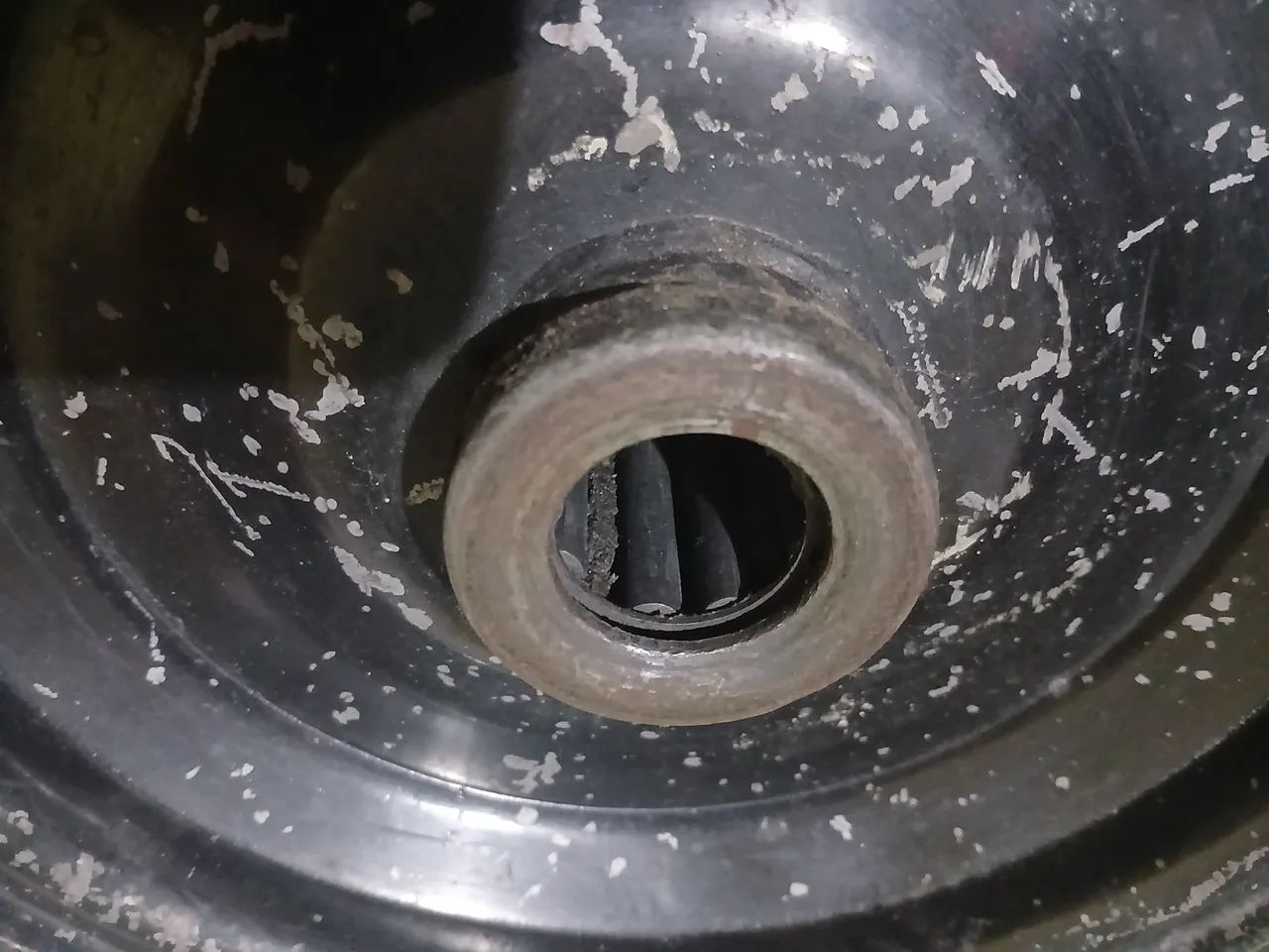 Pneu para carrinho de mão - Foto 2