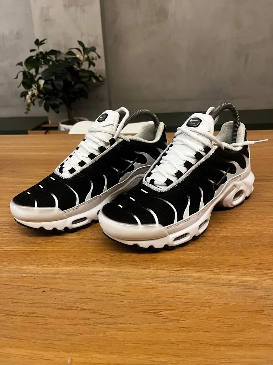 TENIS NIKE AIR MAX PLUS 