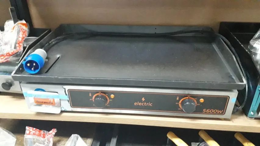 Chapa Bifeteira CB 80 Elétrica 220v - BLT Tostando - Sadi