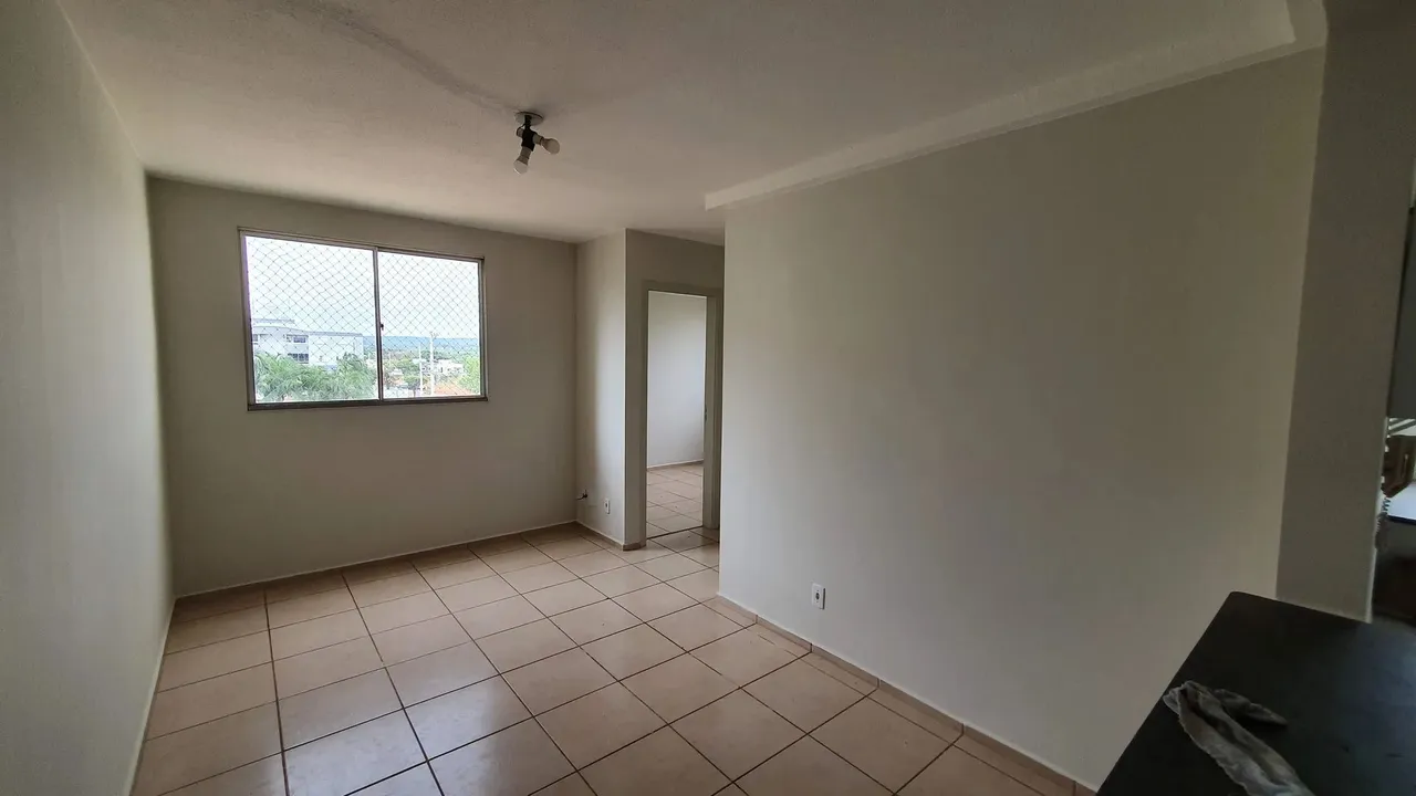 Imóvel para aluguel com 45 metros quadrados com 2 quartos em São Francisco - Campo Grande