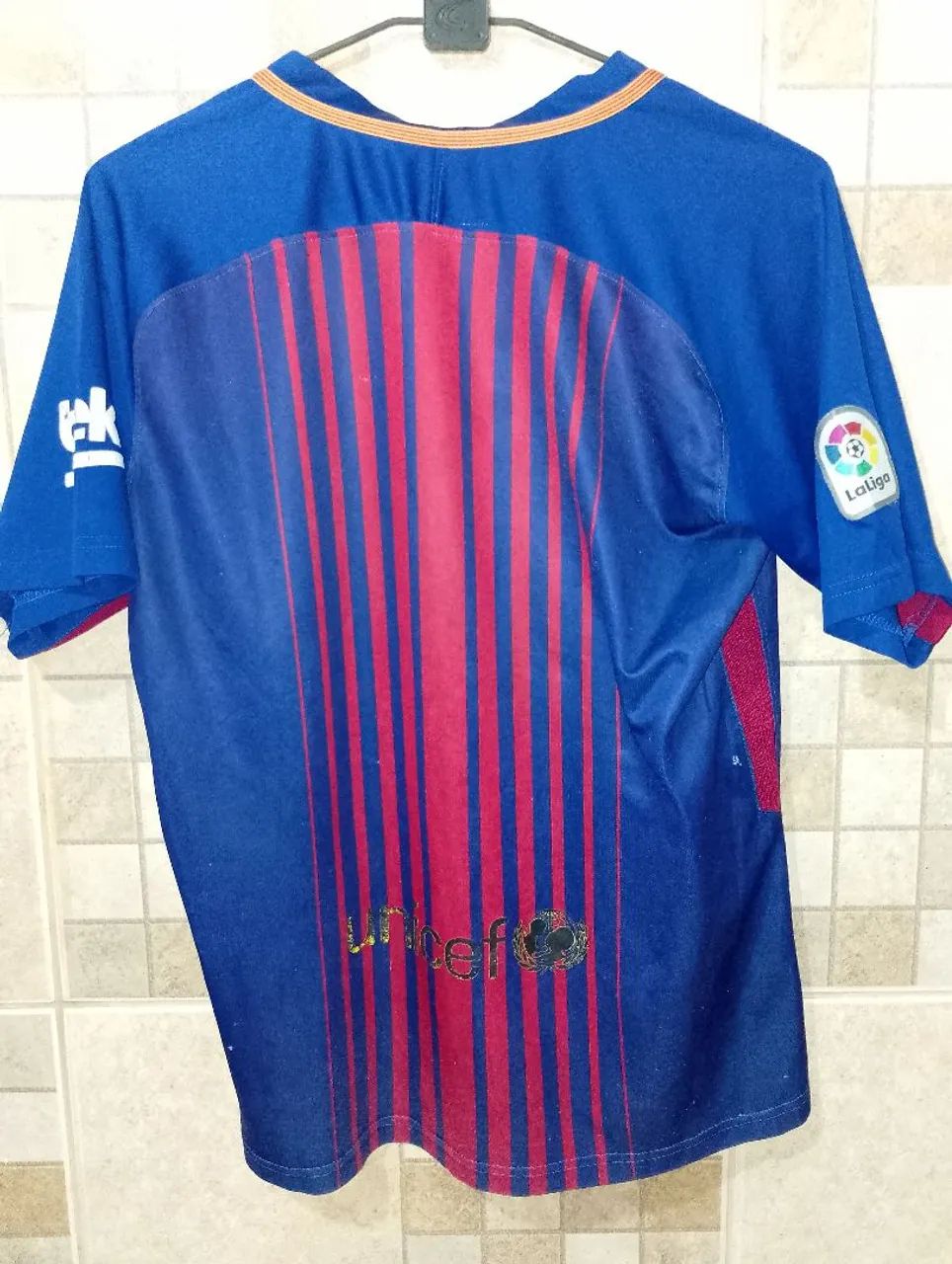 Camisa  de futebol Barcelona Rakuten - Tamanho M - Foto 2