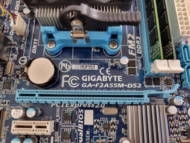 Kit AMD A6-6400k + placa mãe Gigabyte GA-F2A55M-DS2 + 8gb DDR3 - 100% - porta serial - FM2 - Foto 5