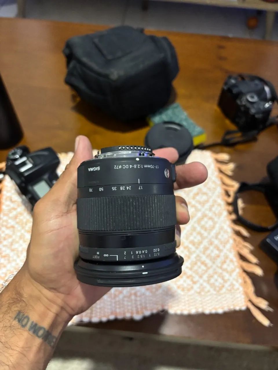 Sigma 18-70mm f/2.8-4 | Lente Versátil | Preço Abaixo do Mercado - Foto 6