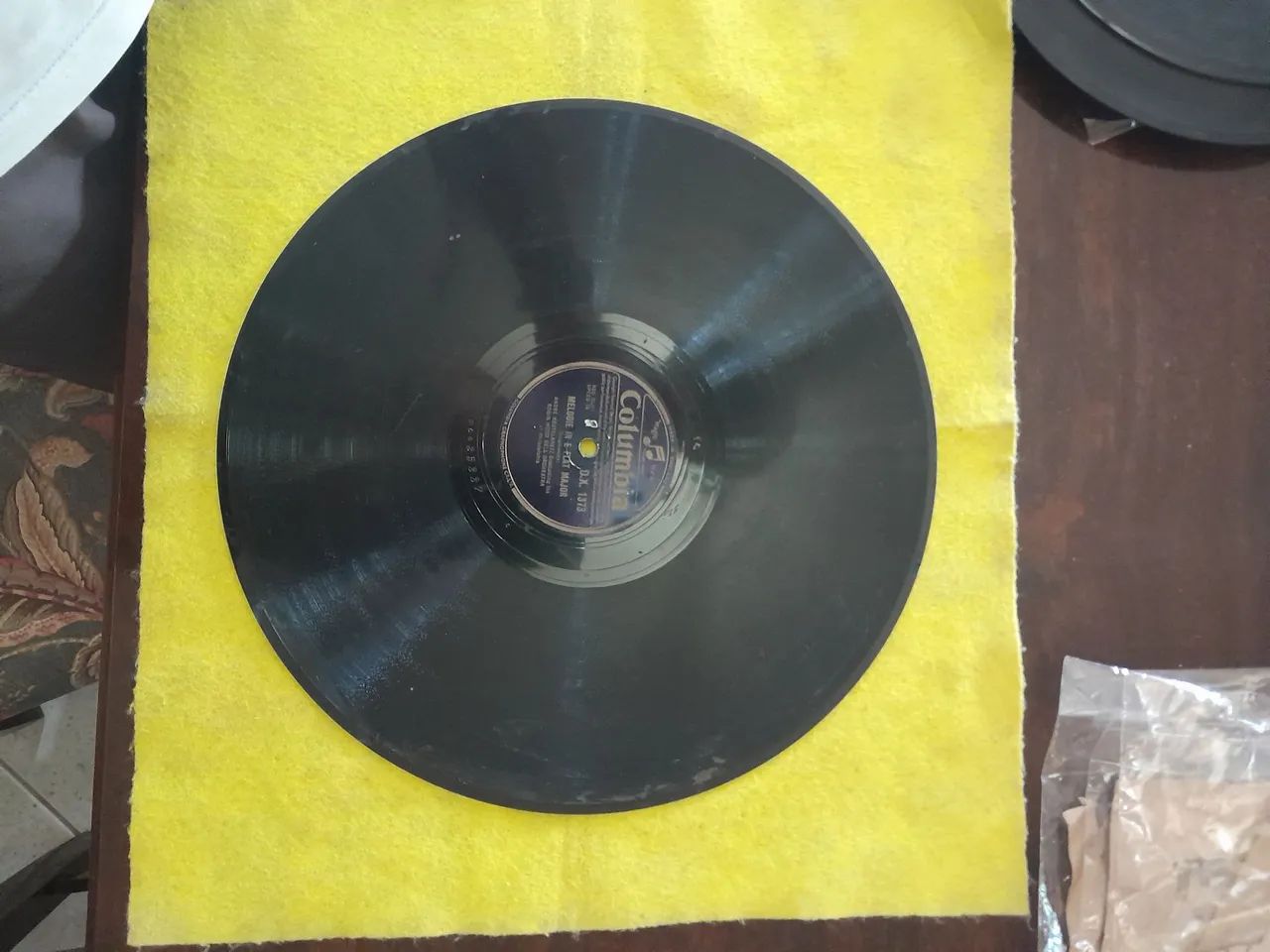9 discos década 40 rotação 78 em goma laca. - Foto 2