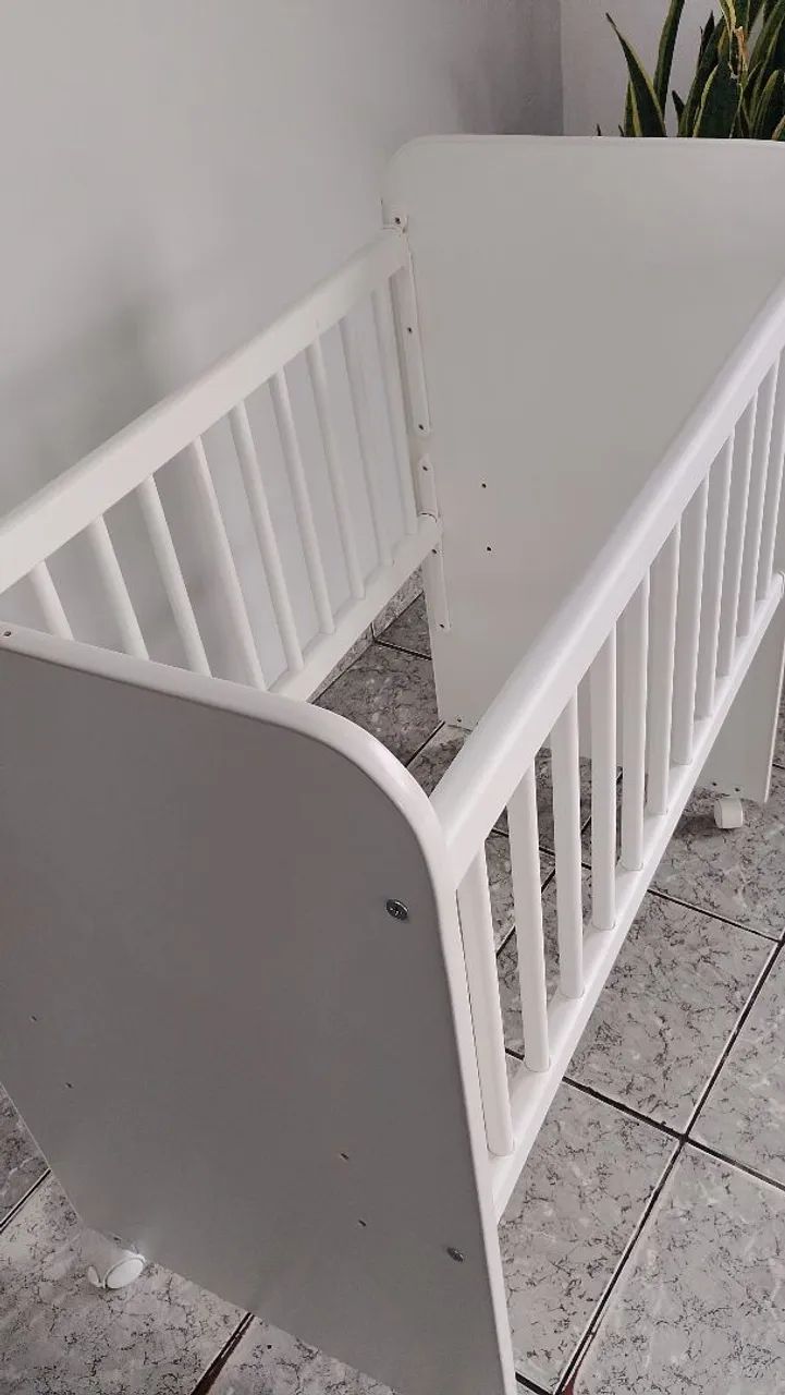 Mini berço com colchão 