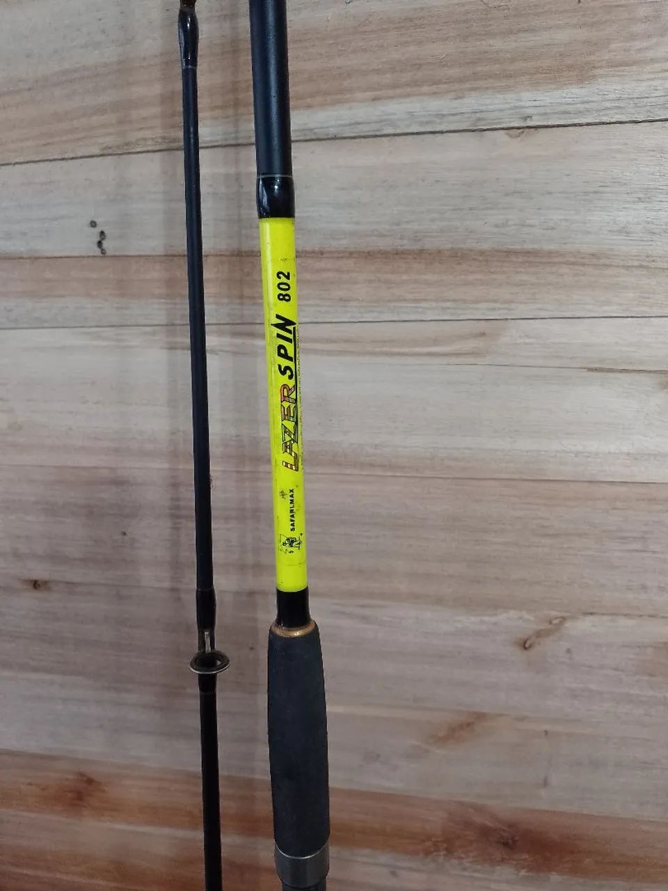 Conjunto de pesca vara e molinete para iniciantes  - Foto 2