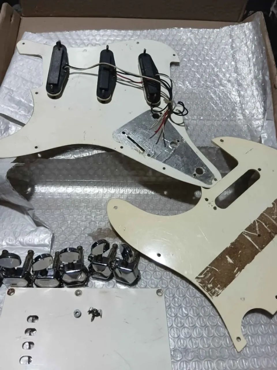 Escudo com captadores squier - Foto 2