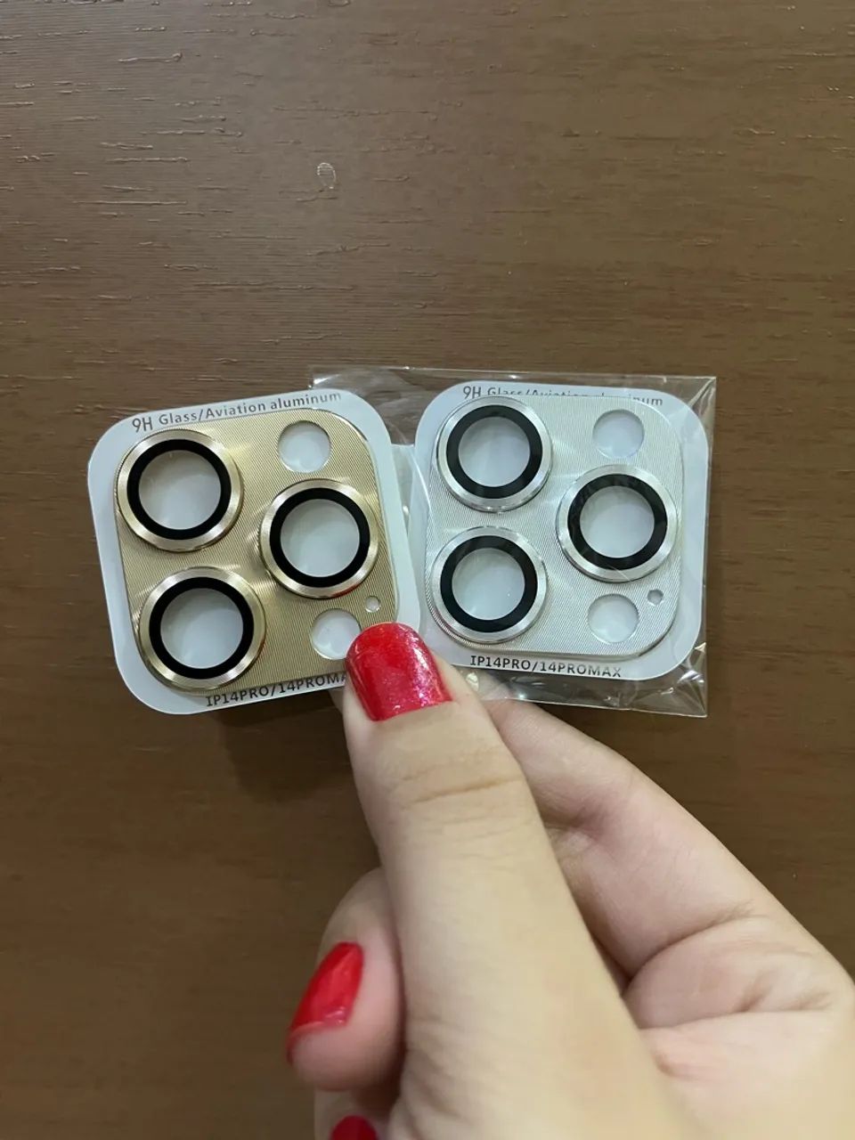 Kit 2 capinhas iPhone 14 Pro + 2 lentes - Foto 3