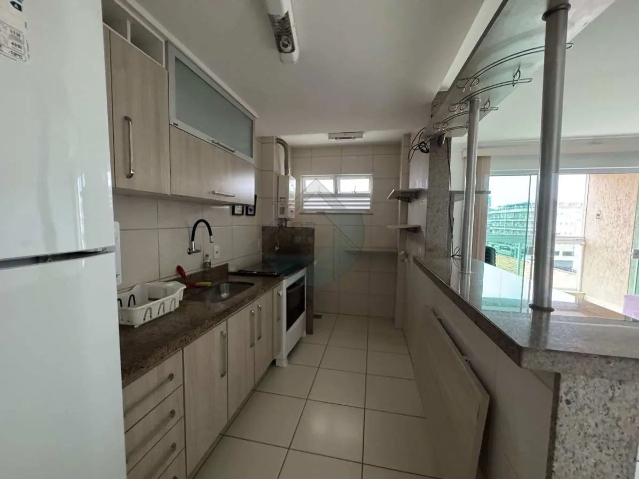 Alugo apartamento mobiliado com 3 quartos no Braga - Foto 4