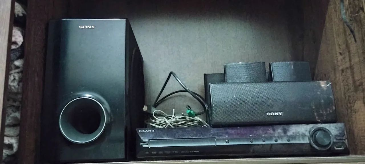 Vendo home theater 