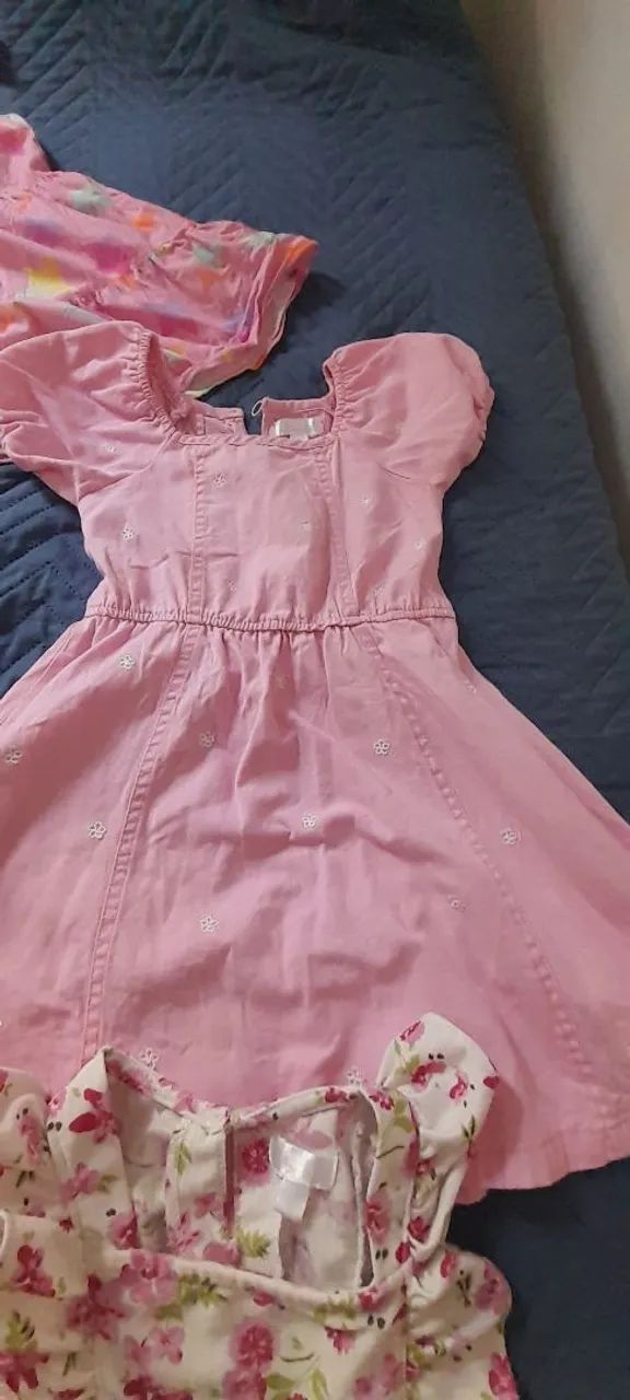 Lote vestidos menina - Foto 2