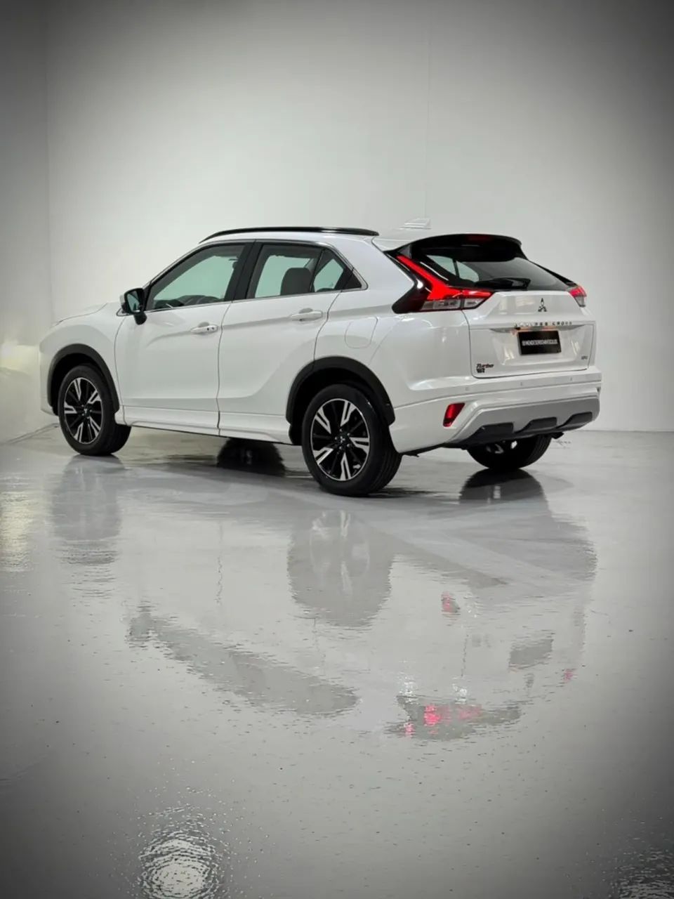 Mitsubishi Eclipse Cross HPE 1.5 16V 165cv AUT 2024 - Foto 3