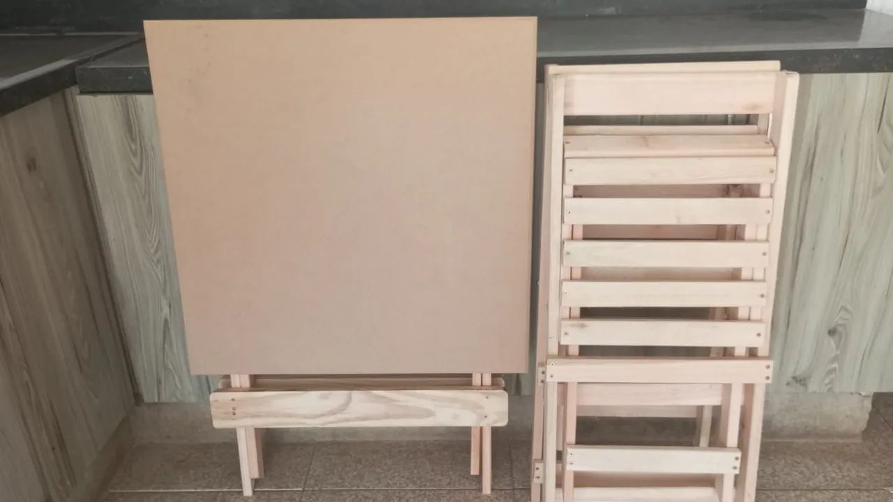 Kit mesa e cadeiras dobrável  - Foto 3
