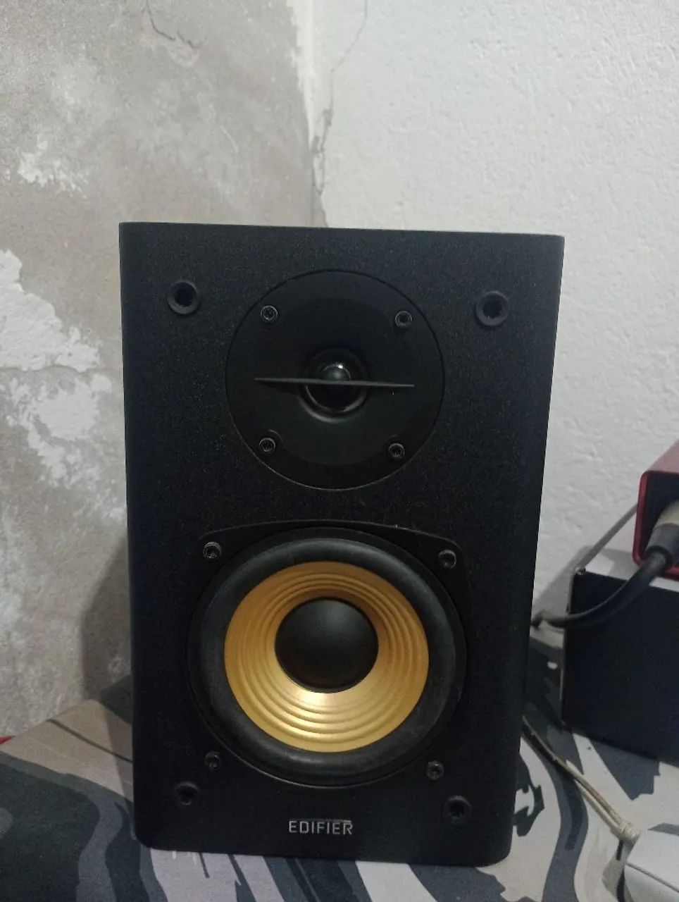 PAR DE MONITORES DE AUDIO EDIFIER R1000T4