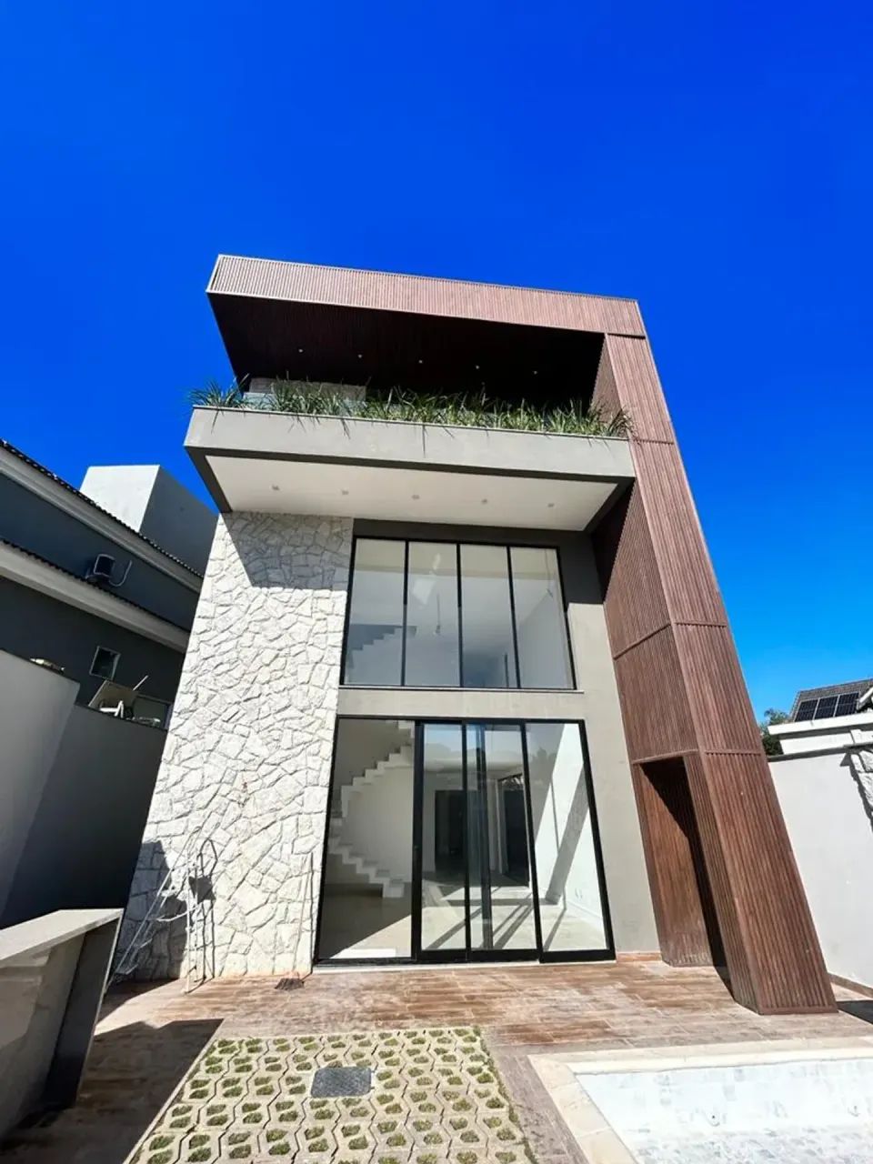 Triplex 5 suítes| Condomínio Riviera del Sol