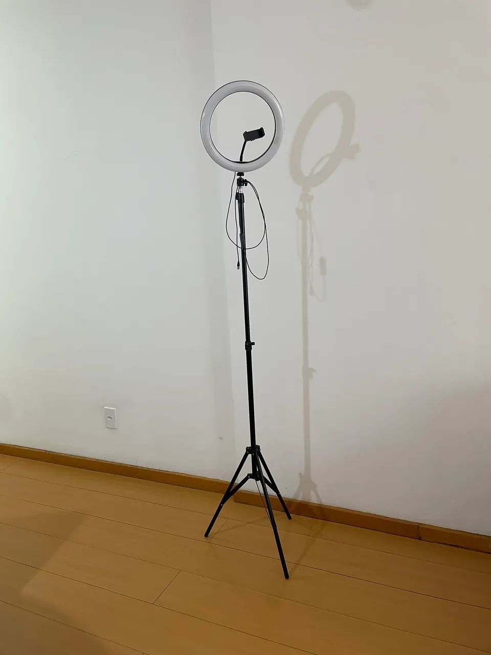 Ring Light com tripé - Foto 5