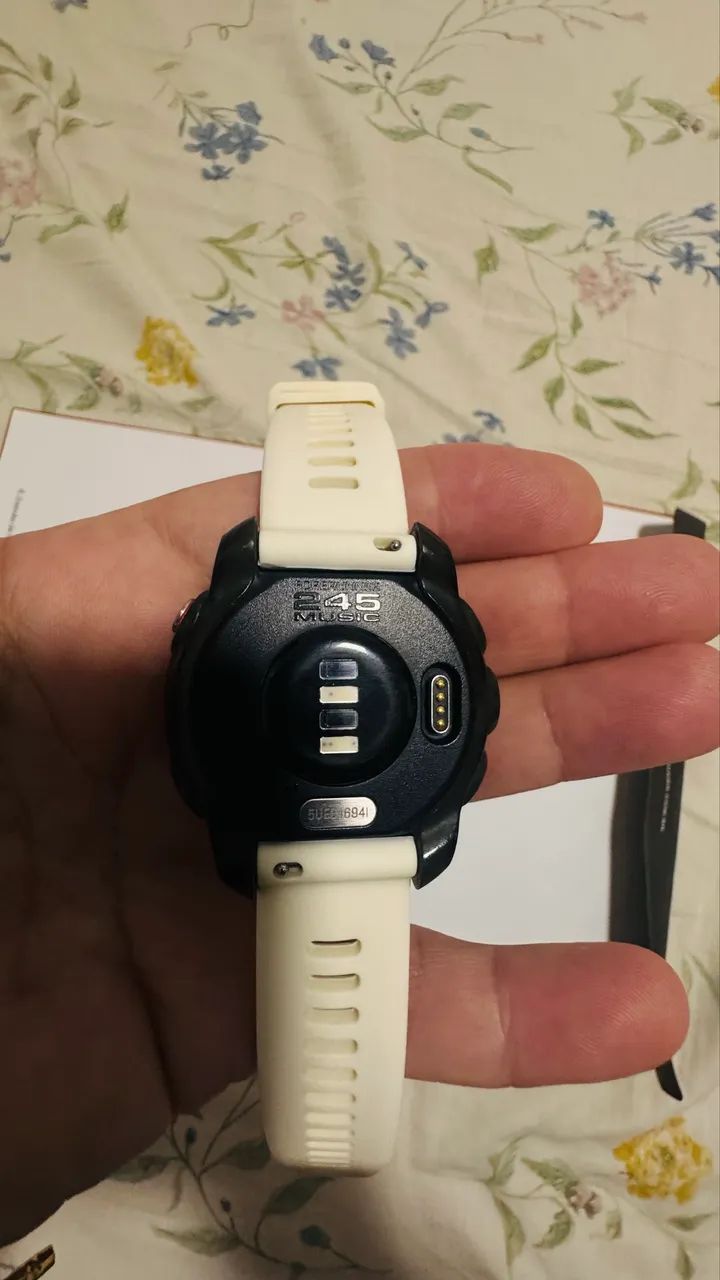 Garmin 245 Music 