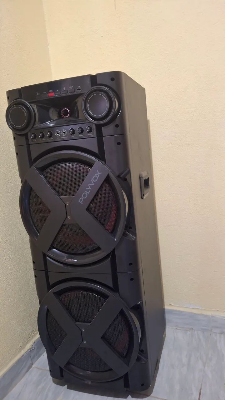 Caixa de som polyvox em perfeito estado!