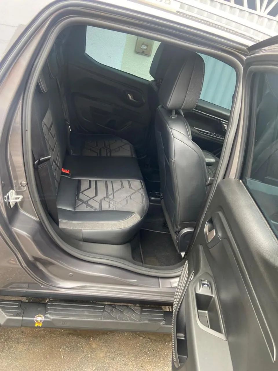 Fiat Strada Volcano 1.3 Flex 8V CD Aut. 2025 - Foto 4