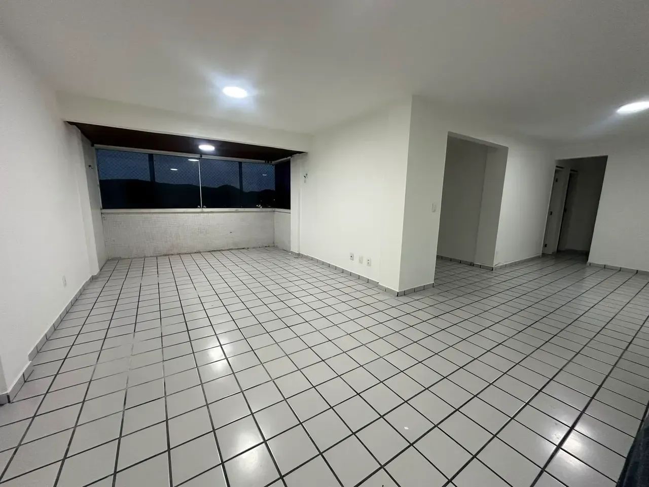 VENDO APTO COM 4 QUARTOS, 146 M² E PRÓXIMO DA UFRN
