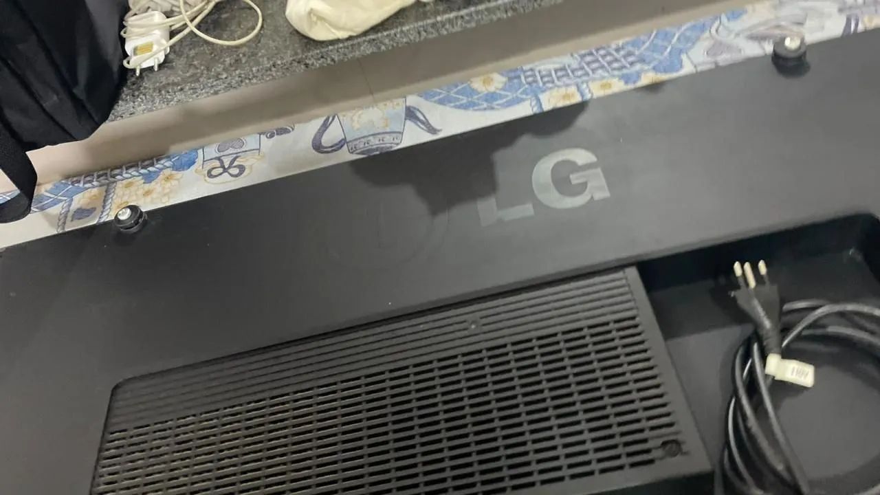 Tv LG 42LC3RA - Foto 4