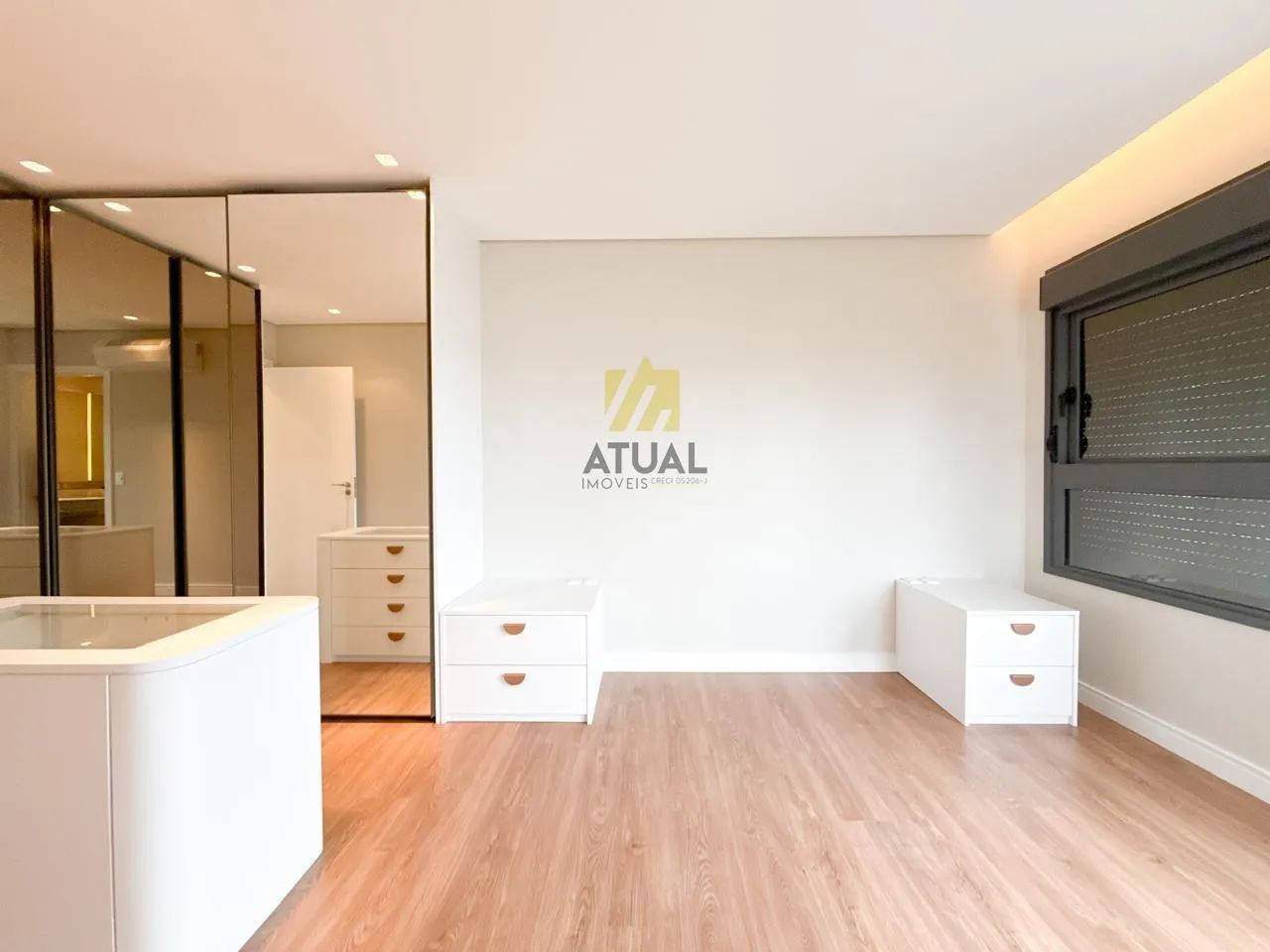 Alto Padrão no Parque Global  3 Dorms, 186m² e 3 Vagas - Foto 2