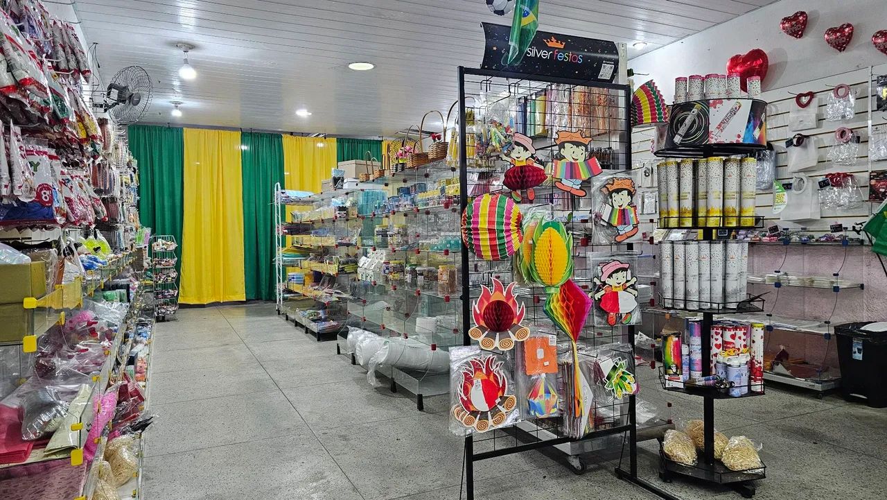 VENDO OU TROCO - LOJA DE ARTIGO DE FESTAS - Foto 4