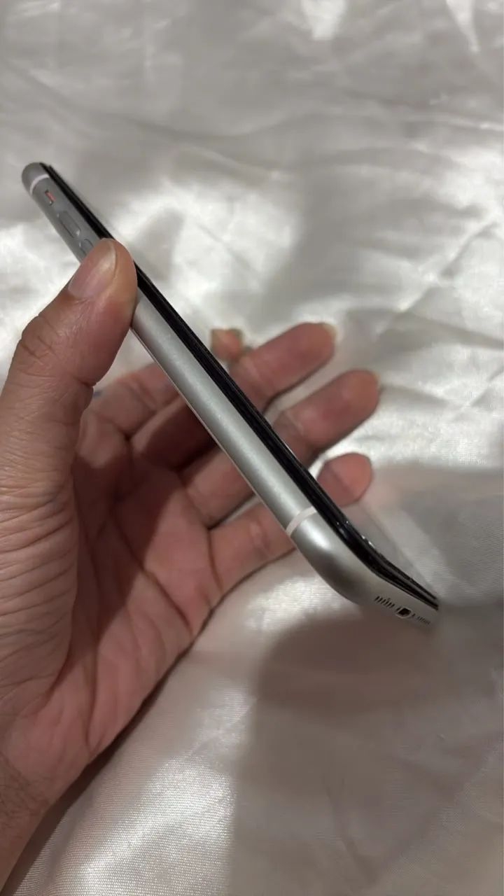 iPhone XR - para conserto/retirada de peças - Foto 3