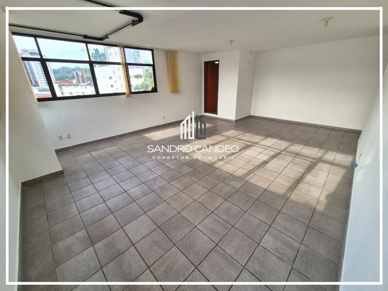 Sala Comercial Aérea para venda com 45 m² no Centro - Criciúma - SC - Foto 5