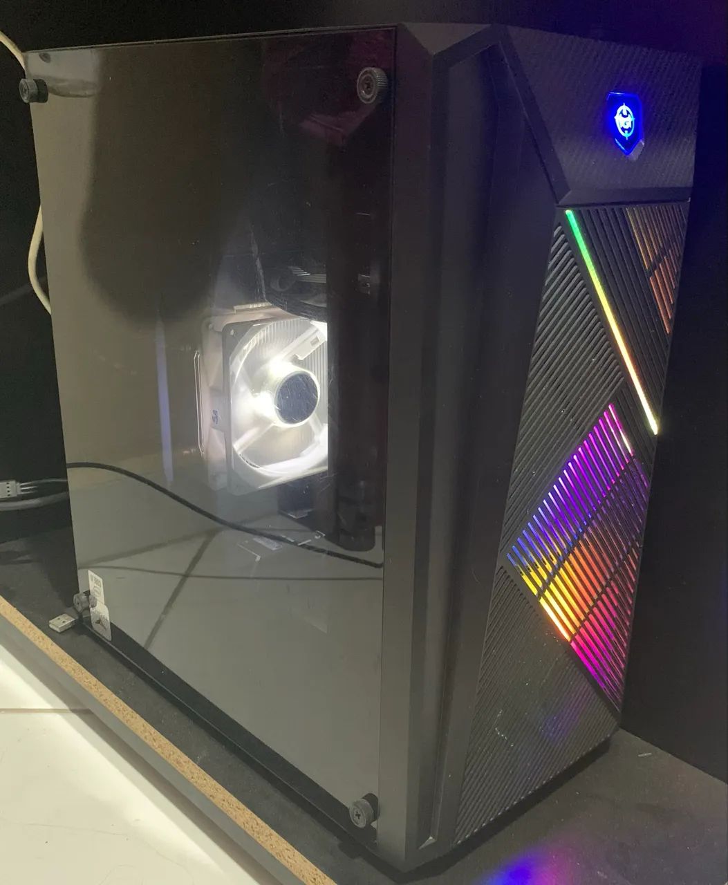 PC Gamer - Intel Core i5-10400 + RTX 3060 8GB