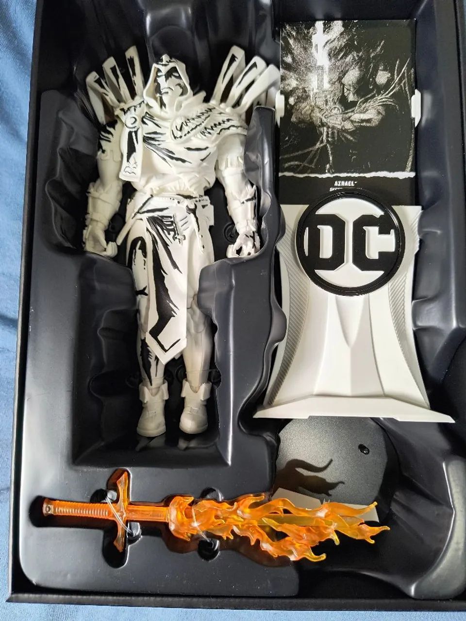 Mcfarlane Azrael  - Foto 2