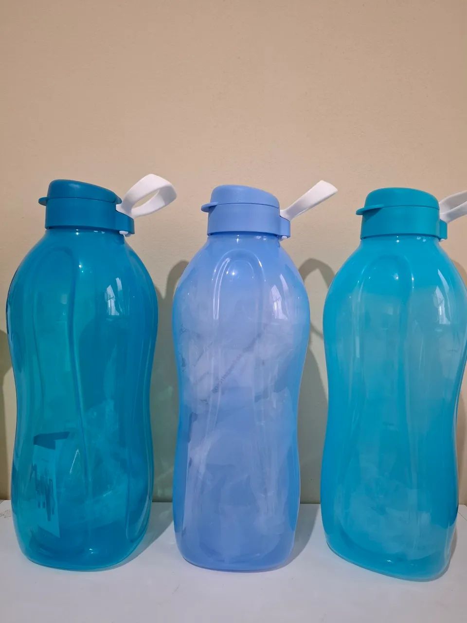 Garrafas 2L Tupperware - Foto 3