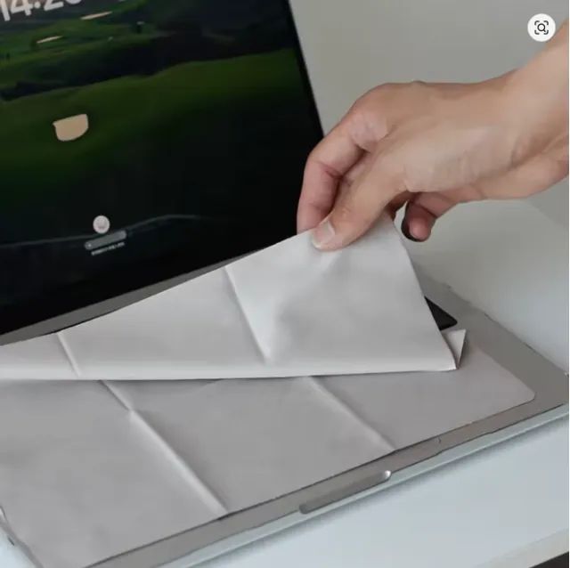 Capa Protetora de Microfibra para Teclado de Notebook / MacBook (13", 14", 15" e 16") - Foto 4