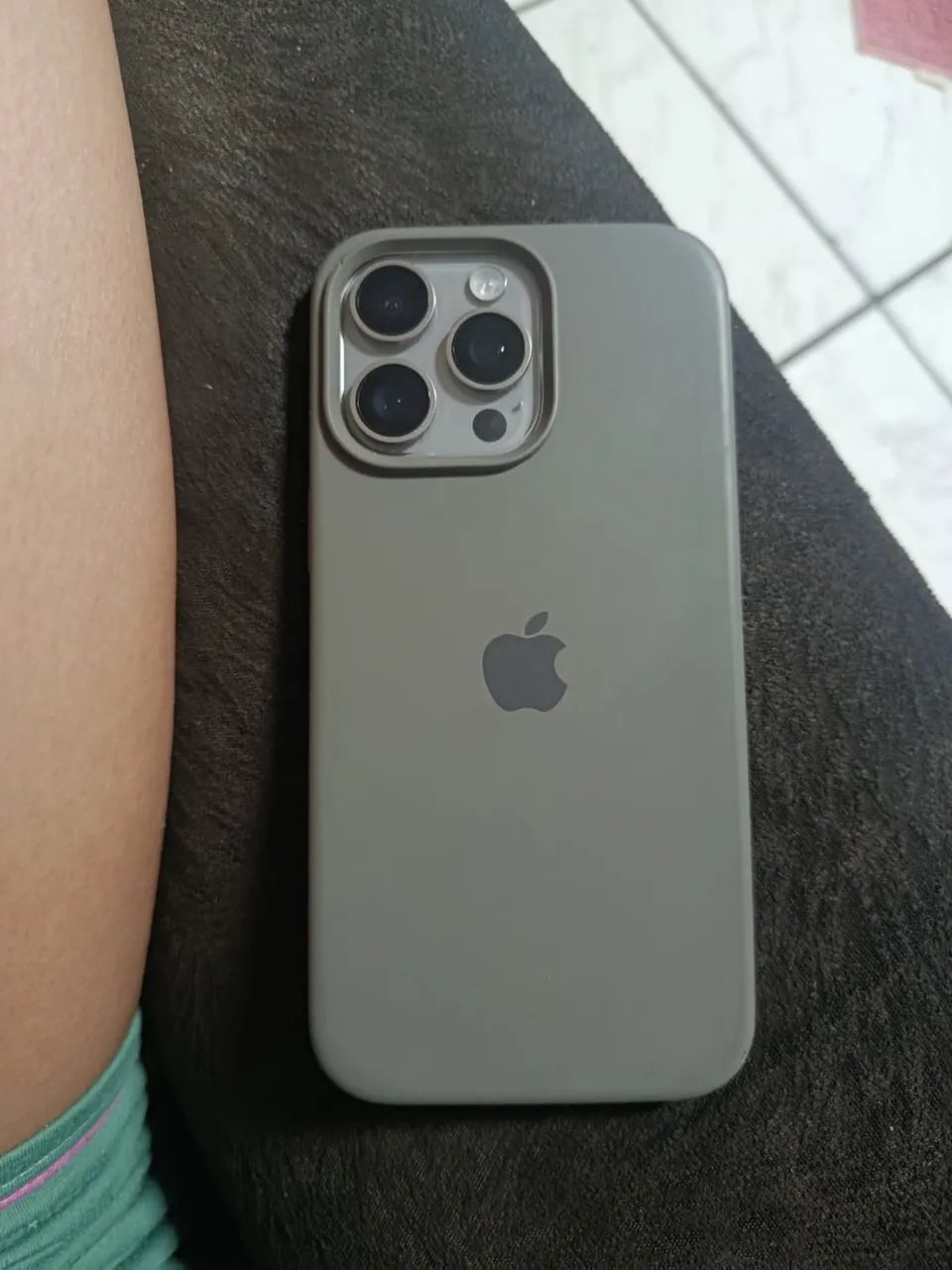IPhone 15 Pro Max  - Foto 2
