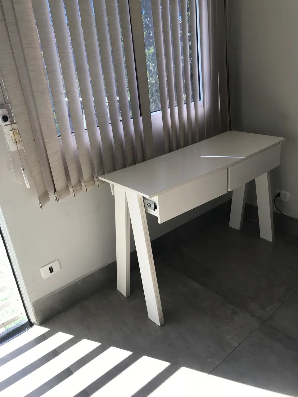 Mesa para trabalho/estudos - Foto 3